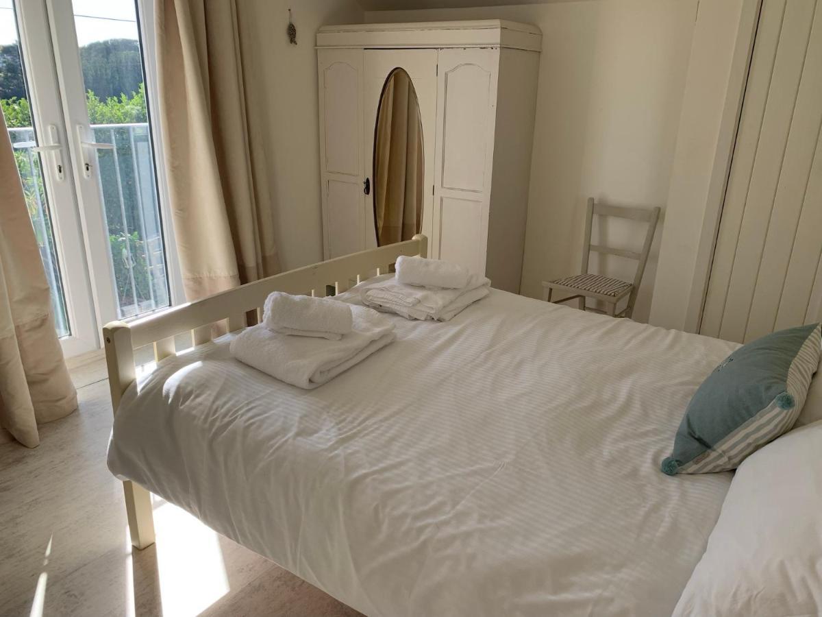 Little Karenza Is The Perfect Cornish Getaway Villa Saint Anthony Buitenkant foto