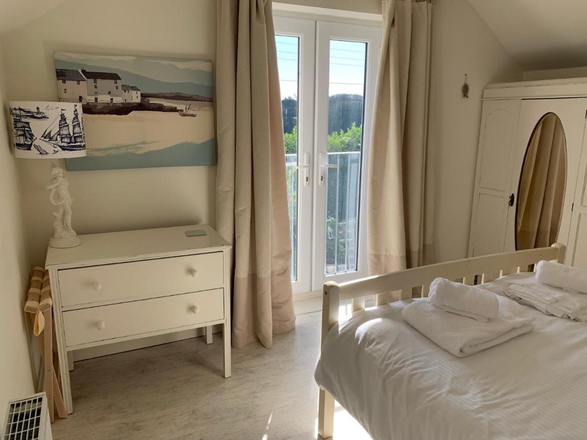 Little Karenza Is The Perfect Cornish Getaway Villa Saint Anthony Buitenkant foto